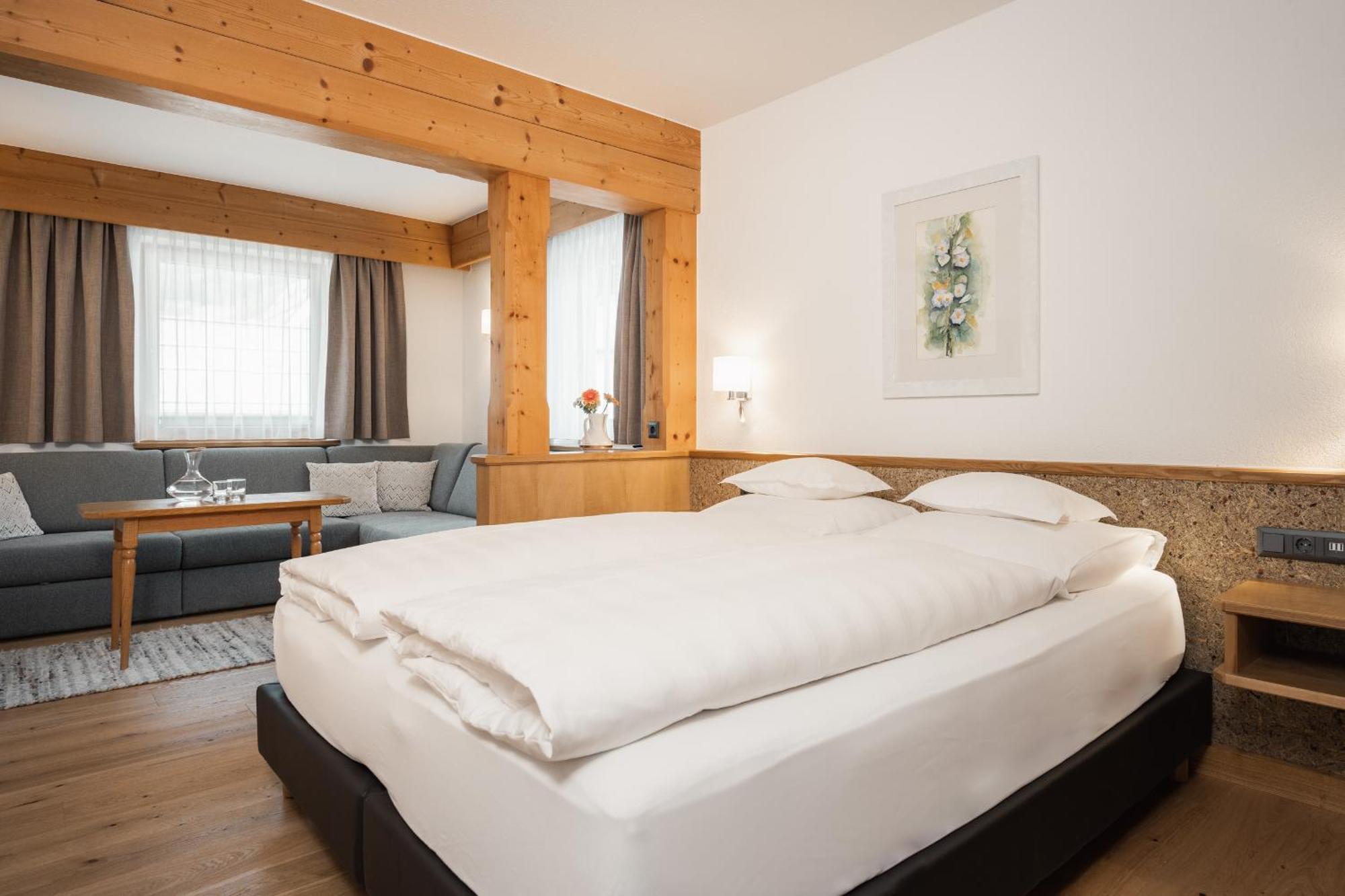 Jochum Hotel Garni Fiss Exterior photo